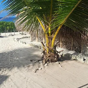 mahana-tua-lodge-huahine.frenchpolynesia-hotels.com/